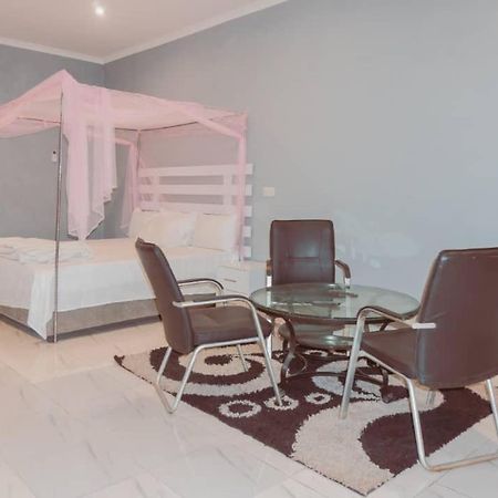 Mangochi Adams Lodges Ltd מראה חיצוני תמונה