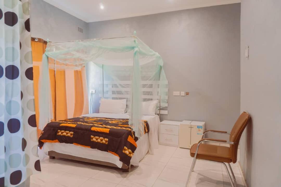 Mangochi Adams Lodges Ltd מראה חיצוני תמונה